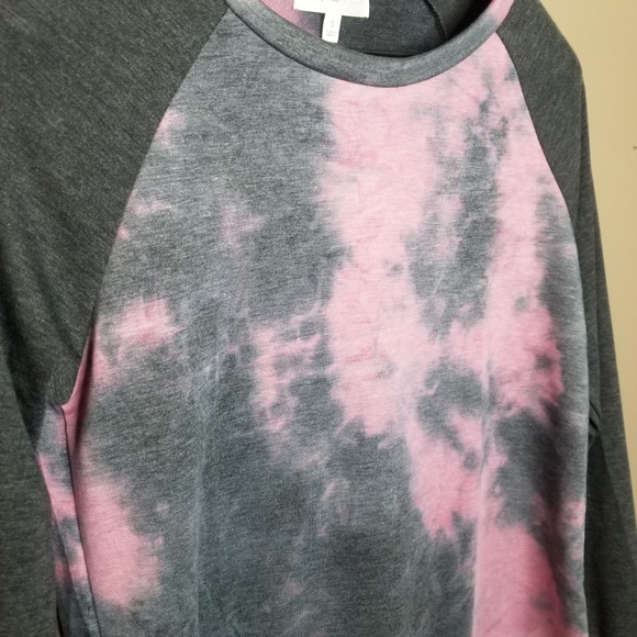 5 ⭐ rated Pink & Gray marbled tie dye long sleeve raglan baseball tunic - Picture 7 of 8